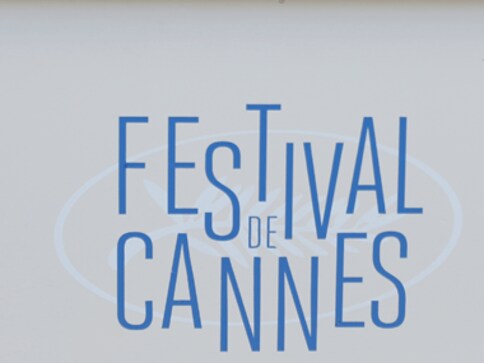 French immigration thriller 'Dheepan' bags Cannes Palme d'Or