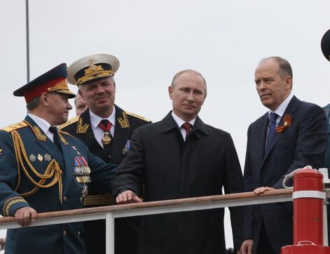 Putin marks Victory in Crimea as Ukraine violence flares Putin marks Victory in Crimea as Ukraine violence flares