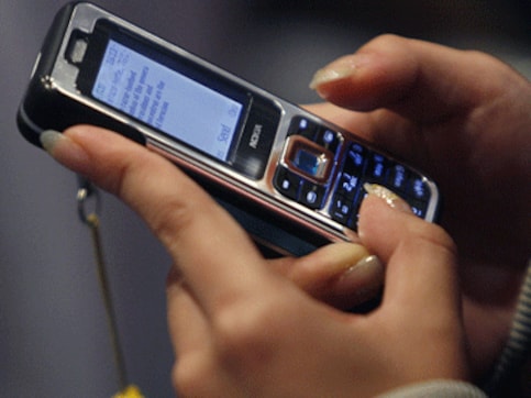 Thane courts get fancy: Lawyers to receive SMS alerts about cases Thane courts get fancy: Lawyers to receive SMS alerts about cases