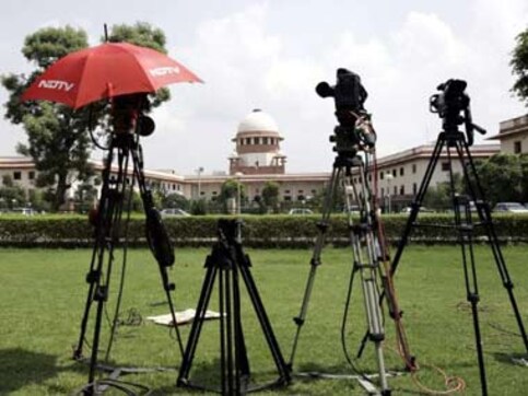 Snoopgate: Woman approaches SC, wants probe quashed Snoopgate: Woman approaches SC, wants probe quashed