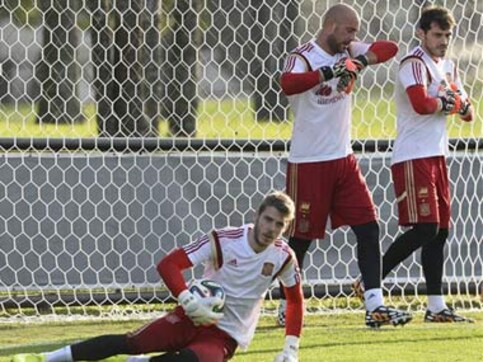 De Gea injury could rule him out of World Cup group stage De Gea injury could rule him out of World Cup group stage
