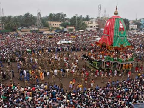 Puri Ratha Yatra witnesses massive turnout of 7 lakh people Puri Ratha Yatra witnesses massive turnout of 7 lakh people