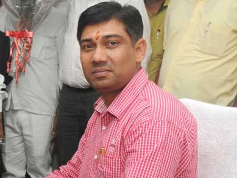 Congress seeks resignation of Nihalchand Congress seeks resignation of Nihalchand