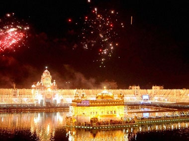Clashes erupt at Golden Temple on Operation Bluestar anniversary