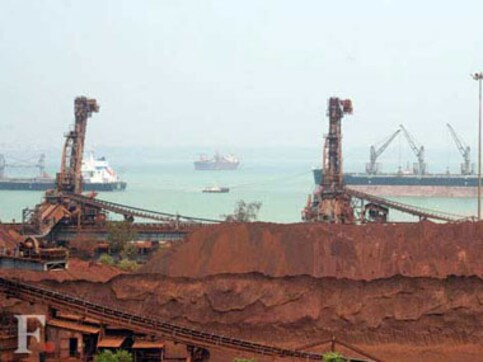 Goa pollution board to inspect jetties stacking iron ore Goa pollution board to inspect jetties stacking iron ore