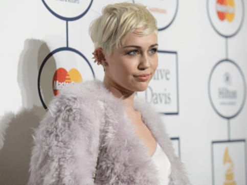 Miley Cyrus sends heartfelt message to dying fan Miley Cyrus sends heartfelt message to dying fan