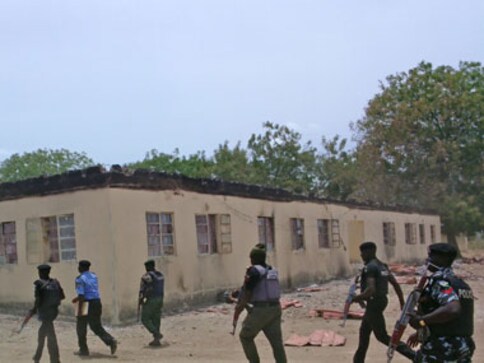 Nigeria: Boko Haram militants dressed as soldiers kill hundreds