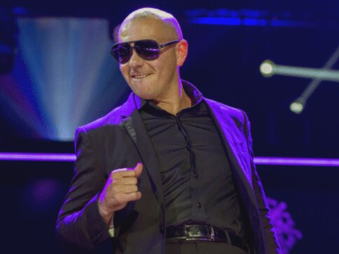 Pitbull wants to work with Shah Rukh Khan Pitbull wants to work with Shah Rukh Khan