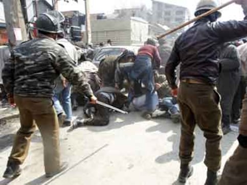 Dehradun fake encounter: Court convicts 17 Uttarakhand cops Dehradun fake encounter: Court convicts 17 Uttarakhand cops
