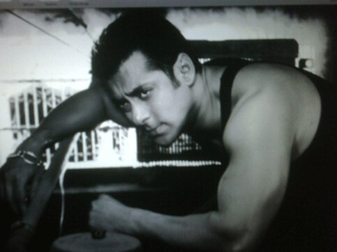 Salman, Hrithik and other weird B-town twitterati Salman, Hrithik and other weird B-town twitterati