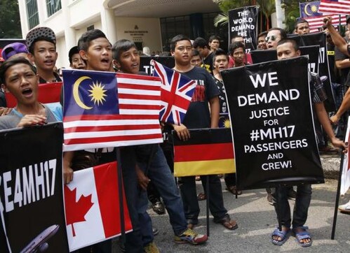 MH17 black boxes will go to UK for analysis, says Malaysian minister MH17 black boxes will go to UK for analysis, says Malaysian minister