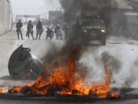 Suicide bomb attack on air force bus kills 9 in Kabul Suicide bomb attack on air force bus kills 9 in Kabul