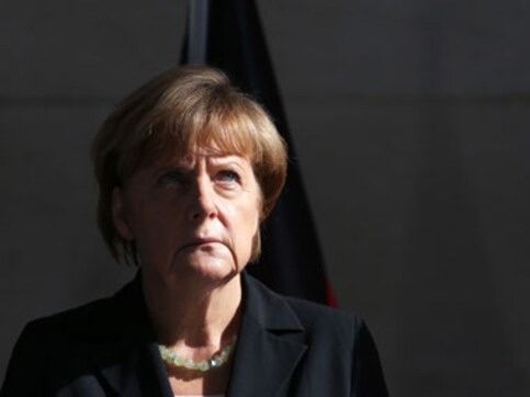 Angela Merkel calls for ban on Muslim veils in Germany Angela Merkel calls for ban on Muslim veils in Germany