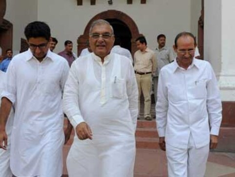 Party rebels have vested interests: Haryana CM Hooda after minister's resignation Party rebels have vested interests: Haryana CM Hooda after minister's resignation