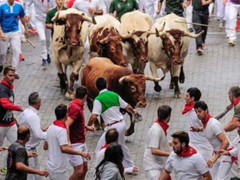 Spine chilling moments as bull gores 2 in Spain's San Fermin festival Spine chilling moments as bull gores 2 in Spain's San Fermin festival