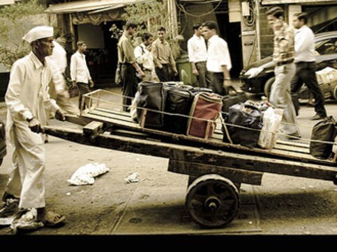 'Dabbawalas' hike delivery charges to meet rising inflation 'Dabbawalas' hike delivery charges to meet rising inflation