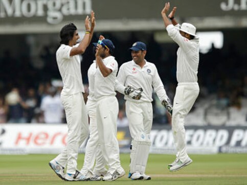 Ishant bounces out England, bowls India to historic win at Lord's Ishant bounces out England, bowls India to historic win at Lord's