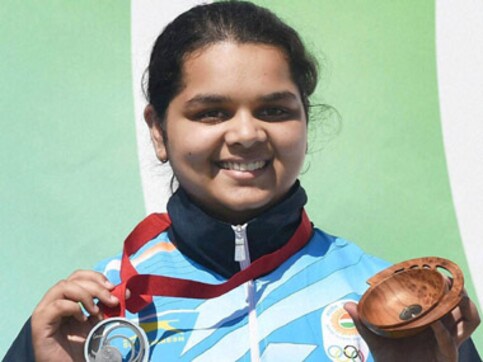 Teen shooting sensation Malaika Goel aiming for gold at Asian Games Teen shooting sensation Malaika Goel aiming for gold at Asian Games