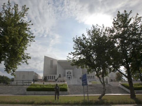 Pakistan SC refuses to issue orders for eviction of protesters Pakistan SC refuses to issue orders for eviction of protesters