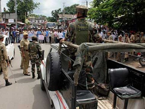 Assam: 3 killed in police firing in Golaghat; indefinite curfew imposed Assam: 3 killed in police firing in Golaghat; indefinite curfew imposed