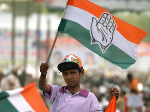 Cong draws up plan to revive party in UP after LS rout Cong draws up plan to revive party in UP after LS rout