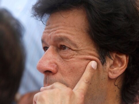 Imran Khan rubbishes rumours about third marriage Imran Khan rubbishes rumours about third marriage
