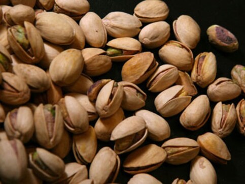 Two servings of pistachios daily may benefit diabetics: study Two servings of pistachios daily may benefit diabetics: study