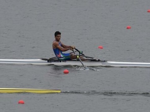 Asian Games Day 5 as it happened: Rower Dushyant wins bronze, China edge India in women's hockey Asian Games Day 5 as it happened: Rower Dushyant wins bronze, China edge India in women's hockey
