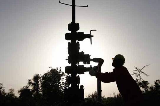 With LIC sitting on Rs 40,000 crore, ONGC, Coal India disinvestment simply cannot fail With LIC sitting on Rs 40,000 crore, ONGC, Coal India disinvestment simply cannot fail