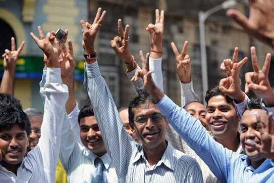Nifty crosses 8000: Decoding why markets are on a roll Nifty crosses 8000: Decoding why markets are on a roll
