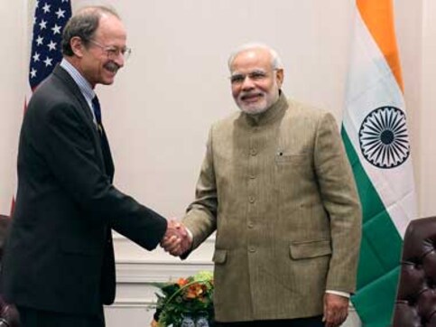 PM Modi meets Nobel Laureate and cancer specialist Harold Varmus PM Modi meets Nobel Laureate and cancer specialist Harold Varmus