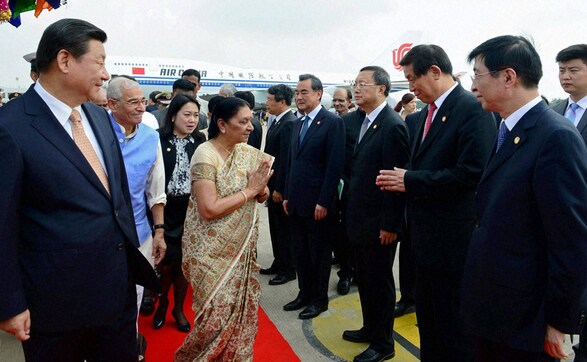 Photos: From Garba to Ahmedabad, PM Modi shows off Gujarat to Chinese prez Xi Photos: From Garba to Ahmedabad, PM Modi shows off Gujarat to Chinese prez Xi