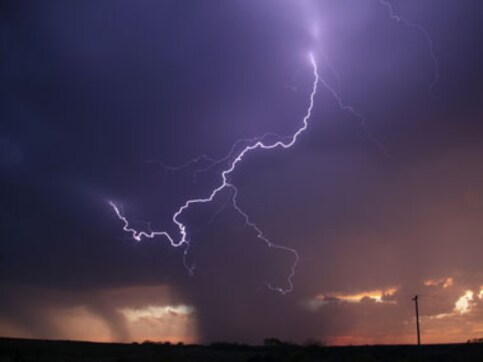 UP: Lightning strikes kill 12 people UP: Lightning strikes kill 12 people