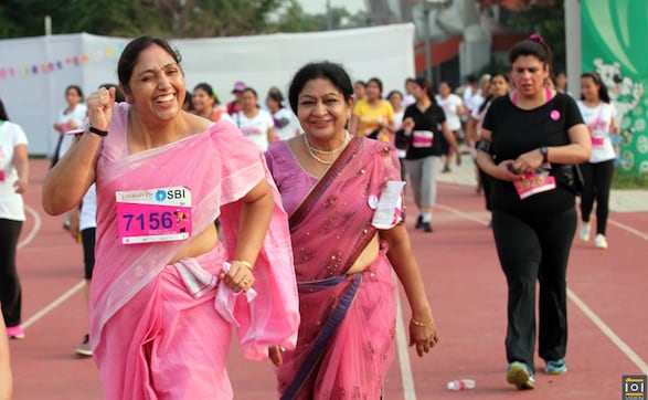 Photos: From sarees to burqas, Pinkathon brings you the newest running gear! Photos: From sarees to burqas, Pinkathon brings you the newest running gear!