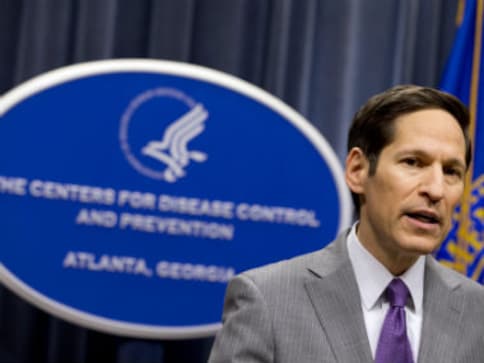 US officials opposed to a ban on travellers from Ebola-affected nations