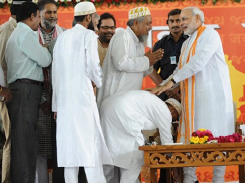Muslim meet cancelled in Delhi: Why are they feeling guilty talking to Modi? Muslim meet cancelled in Delhi: Why are they feeling guilty talking to Modi?