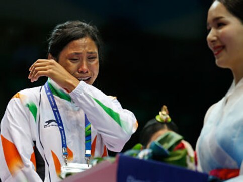 Boxing India requests AIBA to be lenient towards Sarita Devi Boxing India requests AIBA to be lenient towards Sarita Devi