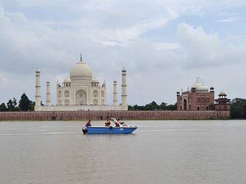 Taj Mahal entry passes to be printed with PM Modi's Clean India message