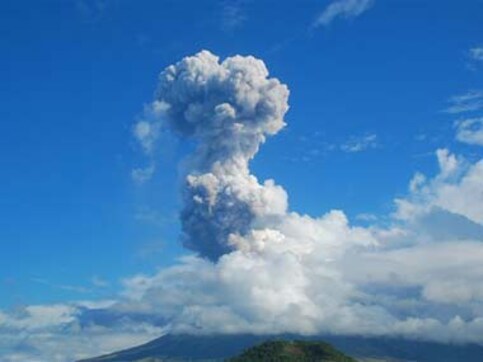 Japan volcano death toll climbs to 43 with discovery of more bodies Japan volcano death toll climbs to 43 with discovery of more bodies