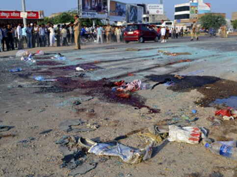 Madhya Pradesh: Eight killed in jeep-truck collision Madhya Pradesh: Eight killed in jeep-truck collision