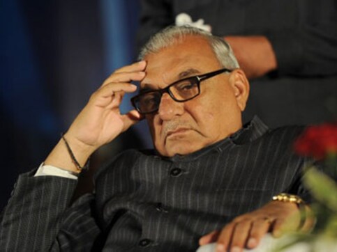Haryana: Hooda takes on Chautala, says INLD chief can only form 'cabinet of prisoners' Haryana: Hooda takes on Chautala, says INLD chief can only form 'cabinet of prisoners'