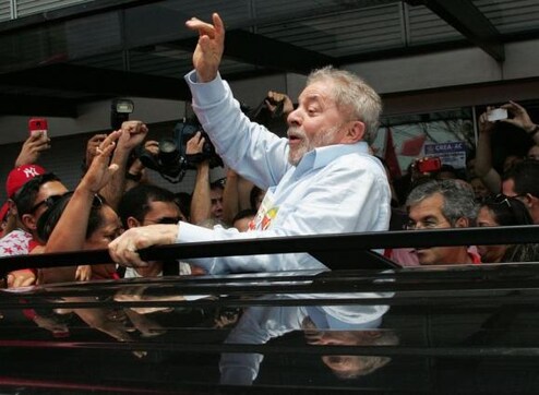 Brazil's Lula back campaigning for Rousseff - and maybe himself Brazil's Lula back campaigning for Rousseff - and maybe himself