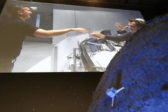 Comet team detects organic molecules, basis of life on Earth Comet team detects organic molecules, basis of life on Earth