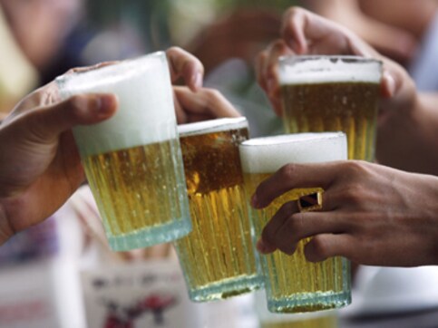 Malaysia lets Heineken resume operations as coronavirus curbs continue; move draws ire from opposition Malaysia lets Heineken resume operations as coronavirus curbs continue; move draws ire from opposition