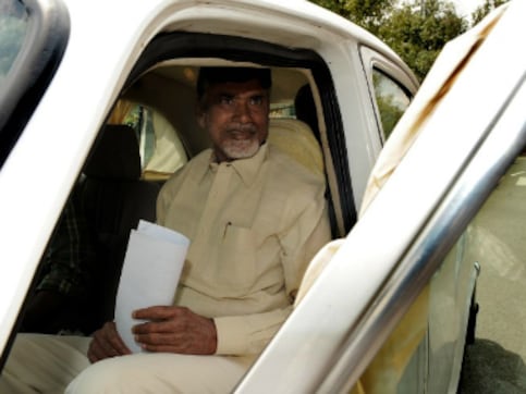 Andhra CM Naidu meets governor over disputes with Telangana Andhra CM Naidu meets governor over disputes with Telangana