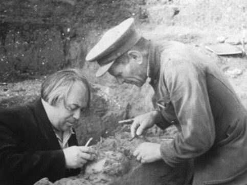 DNA study dates Eurasian split from East Asians to 36,200 years ago DNA study dates Eurasian split from East Asians to 36,200 years ago