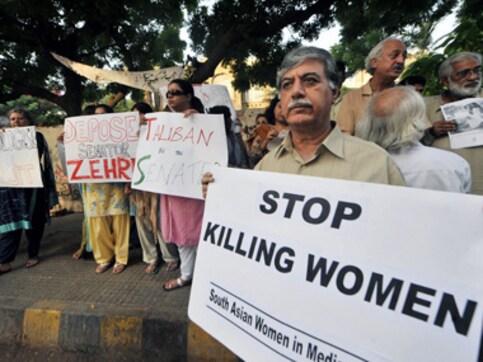 Pakistan: Family given death sentence for honour killing outside court Pakistan: Family given death sentence for honour killing outside court