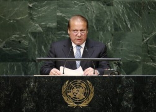 To discuss role of ISI in enhancing law and order, Pakistani PM meets new chief To discuss role of ISI in enhancing law and order, Pakistani PM meets new chief