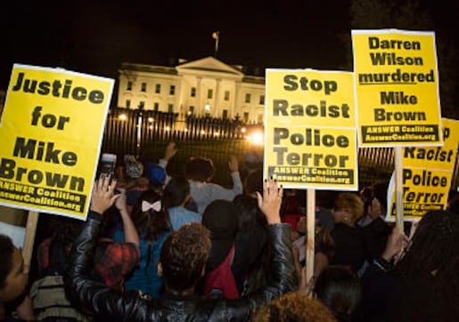 Hands up! Don't shoot: Protests across US against jury's decision to clear Ferguson cop Hands up! Don't shoot: Protests across US against jury's decision to clear Ferguson cop
