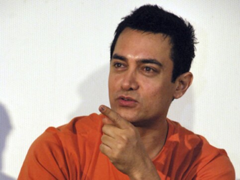 Top filmmakers, actors afraid to experiment, says Aamir Khan Top filmmakers, actors afraid to experiment, says Aamir Khan